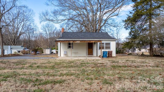 116 Barnes Lane, Stony Point, NC 28678