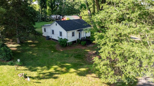 116 Barnes Lane, Stony Point, NC 28678