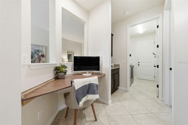 30040 DONNINGTON LOOP, Mount Dora, FL 32757