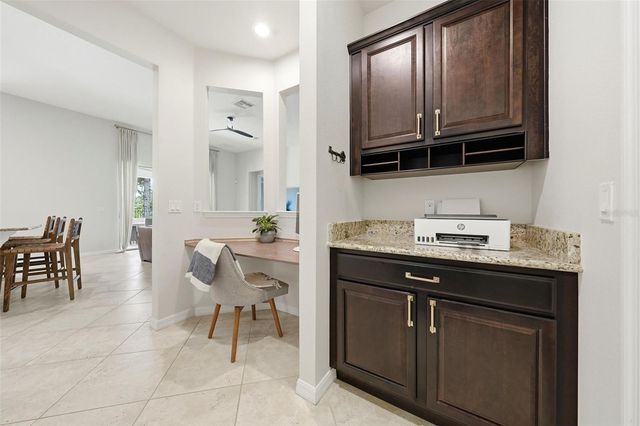 30040 DONNINGTON LOOP, Mount Dora, FL 32757