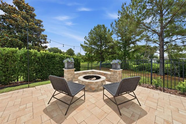 30040 DONNINGTON LOOP, Mount Dora, FL 32757