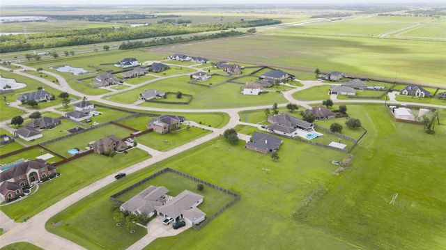 28019 Palm Breeze Lane, Rosharon, TX 77583