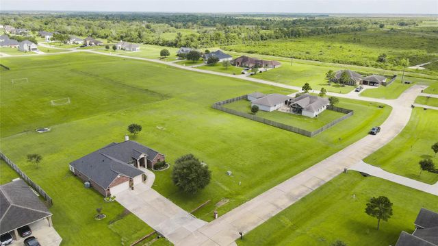 28019 Palm Breeze Lane, Rosharon, TX 77583