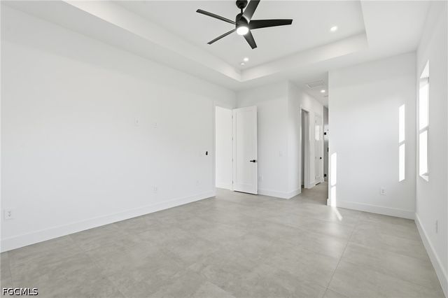 2305 SW 15th PL, Cape Coral, FL 33991