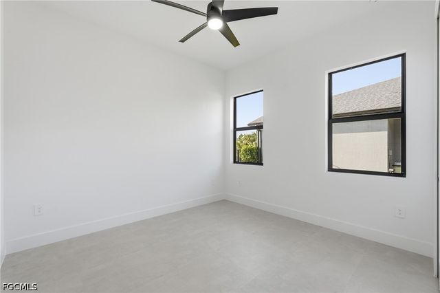2305 SW 15th PL, Cape Coral, FL 33991