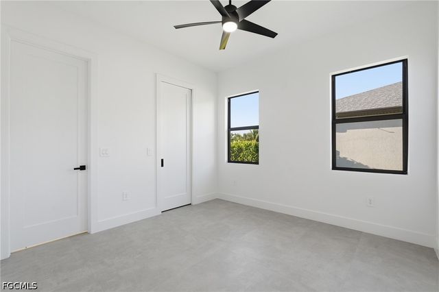 2305 SW 15th PL, Cape Coral, FL 33991