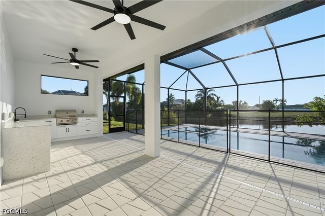 2305 SW 15th PL, Cape Coral, FL 33991
