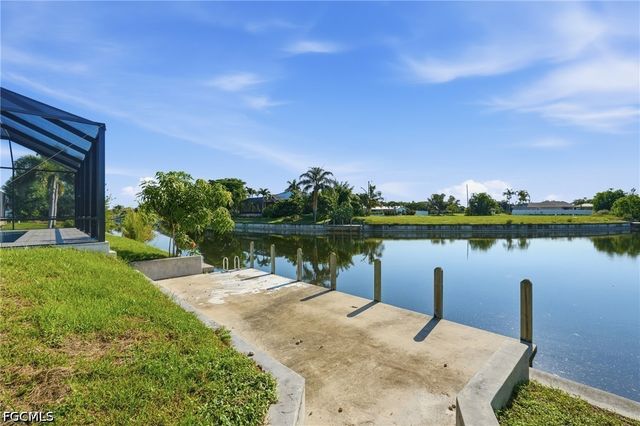 2305 SW 15th PL, Cape Coral, FL 33991