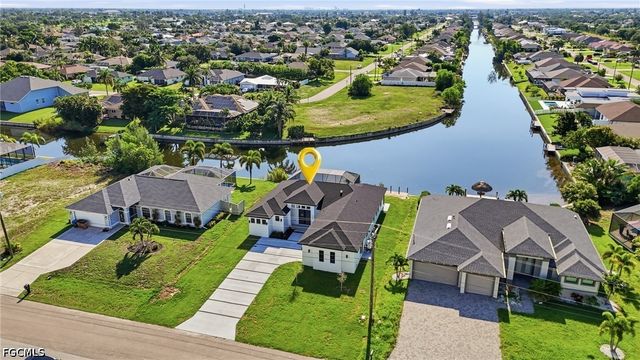 2305 SW 15th PL, Cape Coral, FL 33991