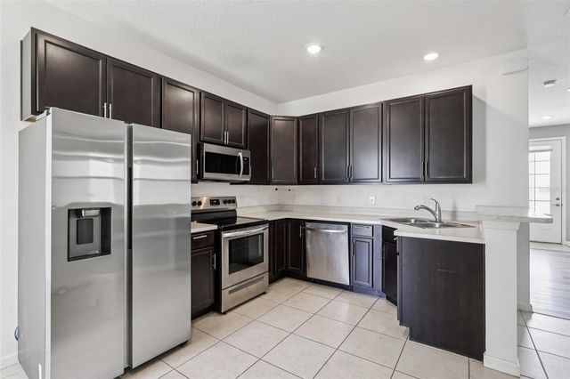 203 BOYDFIELD LANE, Davenport, FL 33837