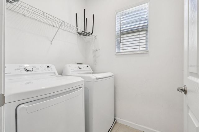203 BOYDFIELD LANE, Davenport, FL 33837