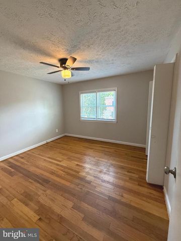 3841 26TH AVE, Temple Hills, MD 20748
