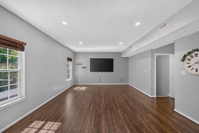 4493 Turtledove Way, Miamisburg, OH 45342