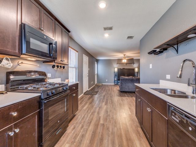 5560 Mcclelland Street, Forney, TX 75126