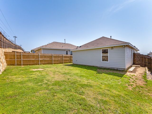 5560 Mcclelland Street, Forney, TX 75126