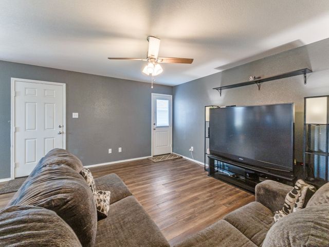 5560 Mcclelland Street, Forney, TX 75126