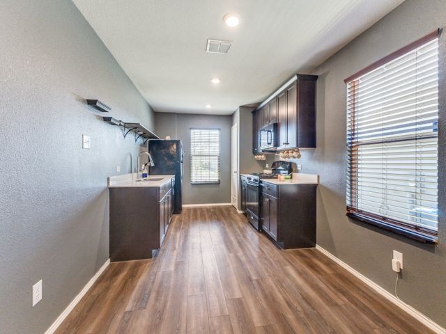 5560 Mcclelland Street, Forney, TX 75126