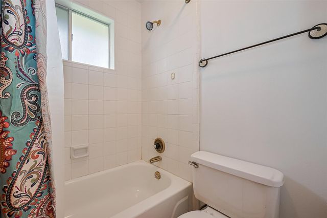 2226 Canebreak Crossing, Sugar Land, TX 77478