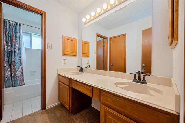 2226 Canebreak Crossing, Sugar Land, TX 77478