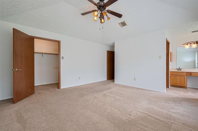 2226 Canebreak Crossing, Sugar Land, TX 77478
