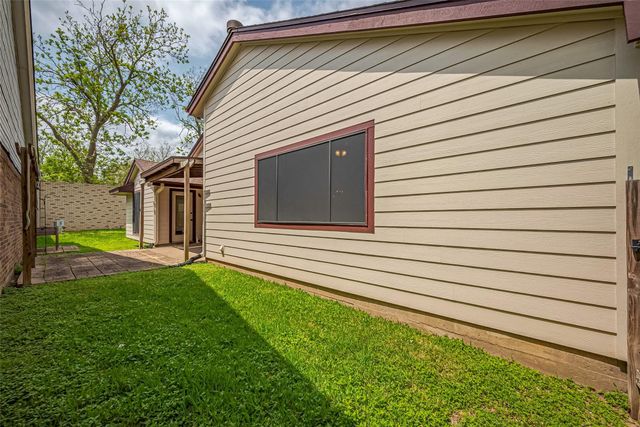 2226 Canebreak Crossing, Sugar Land, TX 77478