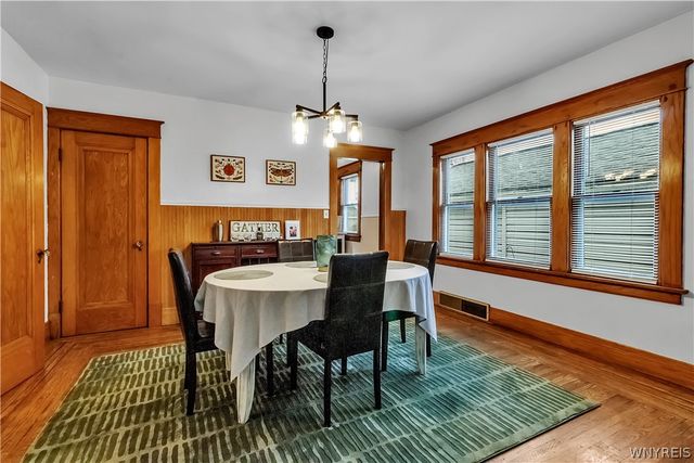 30 Ashton Place, Buffalo, NY 14220
