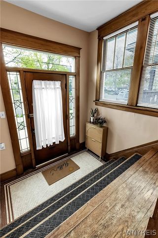 30 Ashton Place, Buffalo, NY 14220