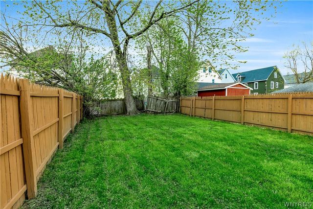 30 Ashton Place, Buffalo, NY 14220