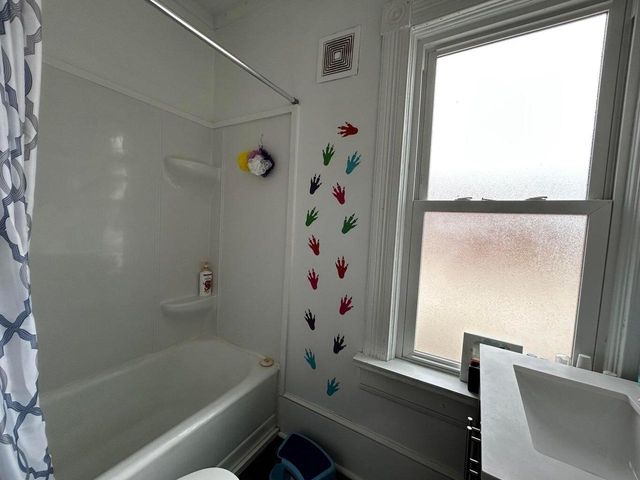 1842 Lasalle STREET, Racine, WI 53402