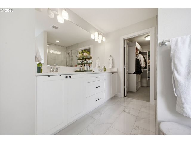 6518 Ne 107TH St, Vancouver, WA 98686