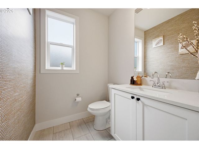 6518 Ne 107TH St, Vancouver, WA 98686
