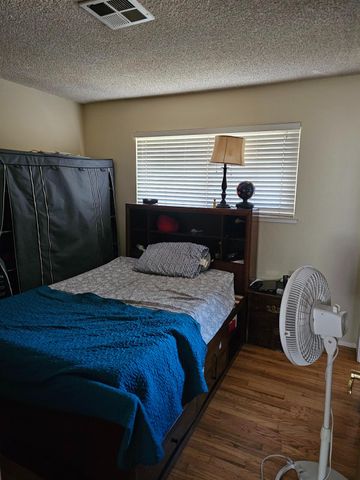 2856 Poquita St, Sacramento, CA 95815