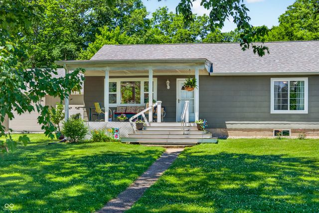 9167 N Newark Road, Solsberry, IN 47459