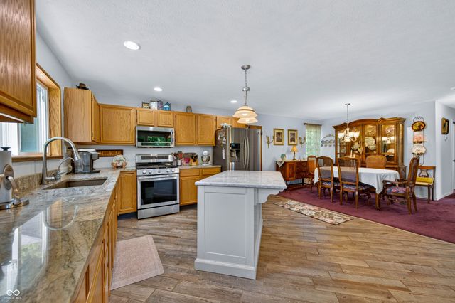 9167 N Newark Road, Solsberry, IN 47459