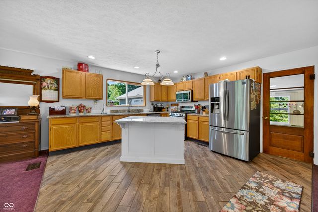 9167 N Newark Road, Solsberry, IN 47459