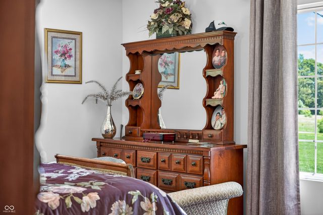 9167 N Newark Road, Solsberry, IN 47459