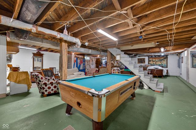 9167 N Newark Road, Solsberry, IN 47459