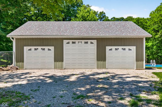 9167 N Newark Road, Solsberry, IN 47459