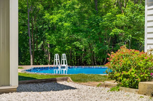9167 N Newark Road, Solsberry, IN 47459
