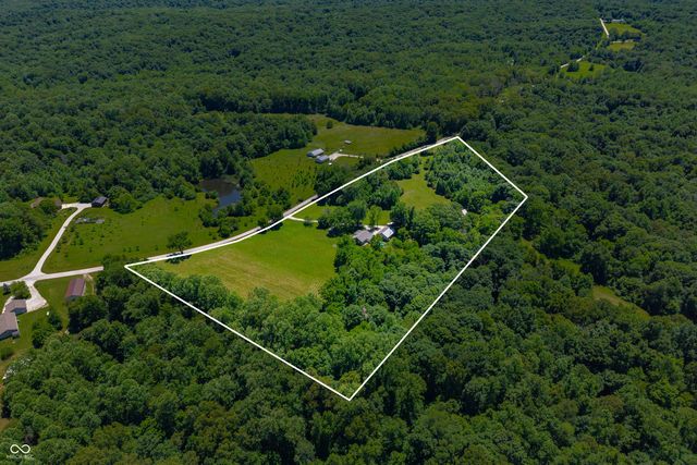 9167 N Newark Road, Solsberry, IN 47459