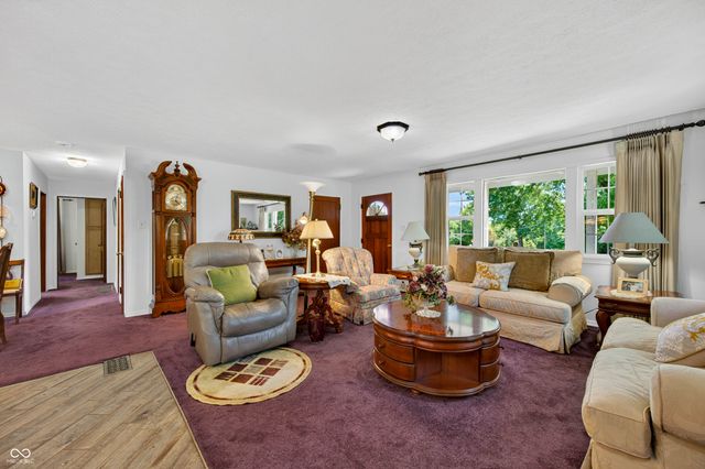 9167 N Newark Road, Solsberry, IN 47459