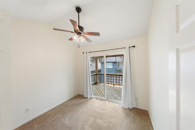 901 Knox Street, Houston, TX 77007