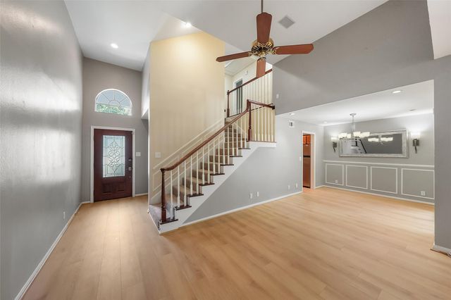 901 Knox Street, Houston, TX 77007