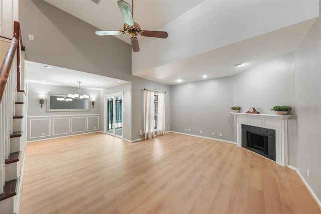 901 Knox Street, Houston, TX 77007