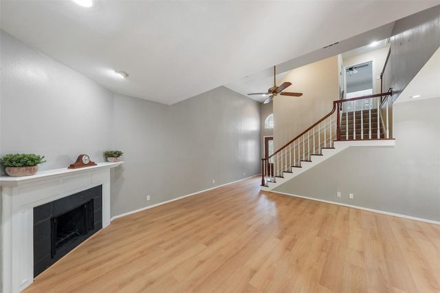 901 Knox Street, Houston, TX 77007