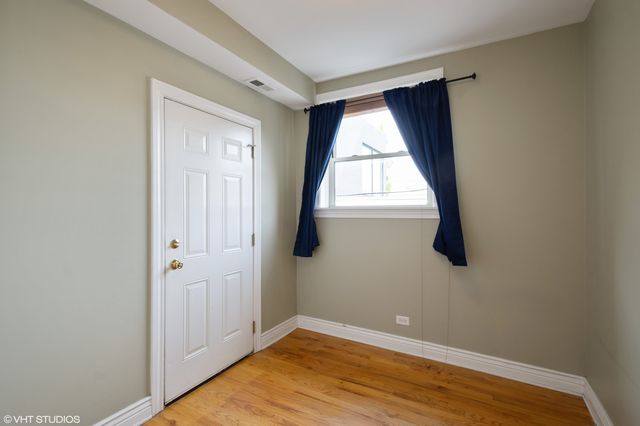 2013 N Leavitt Street 2, Chicago, IL 60647