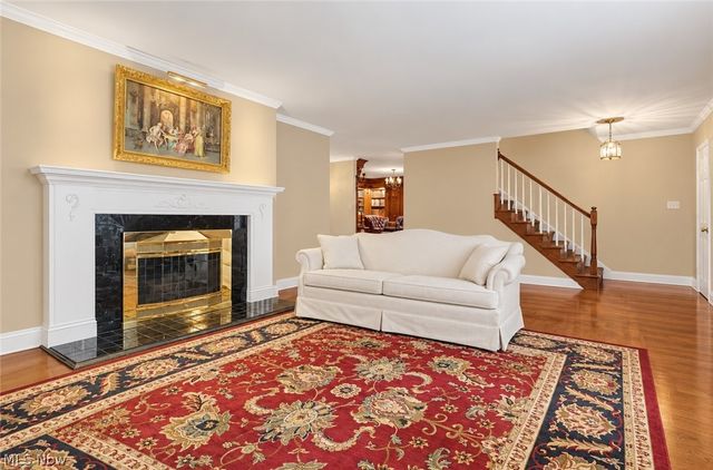 370 Kimberly Road, Akron, OH 44313