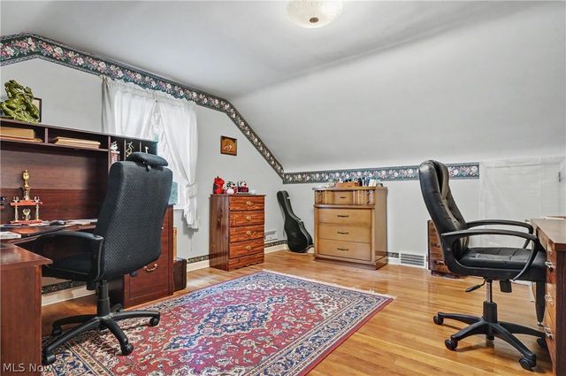 370 Kimberly Road, Akron, OH 44313