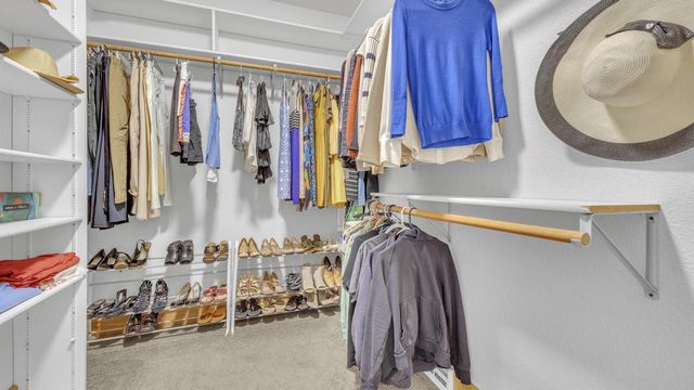 2720 Monarch CIRCLE, Sheboygan, WI 53083
