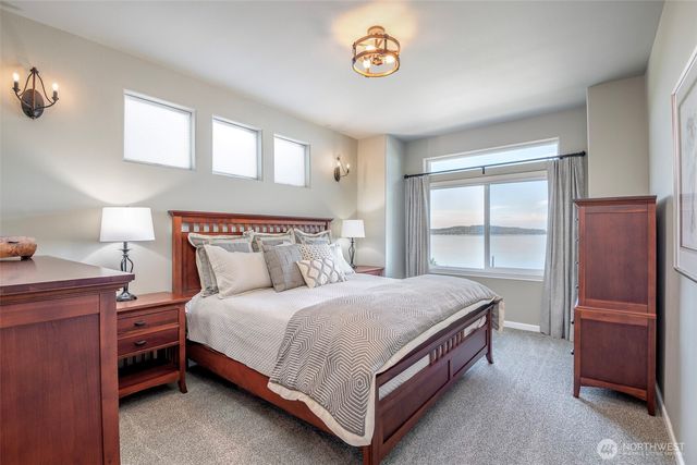 2110 Lafayette Street, Steilacoom, WA 98388